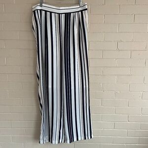 Monroe & Main women wide leg Medium striped pants